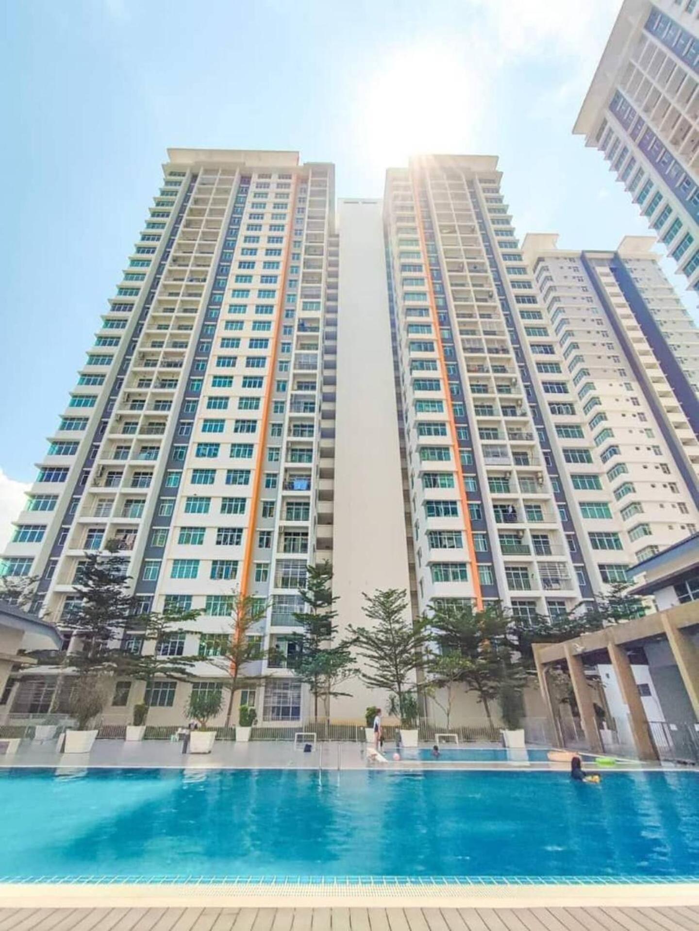Residensi Meru Raya *